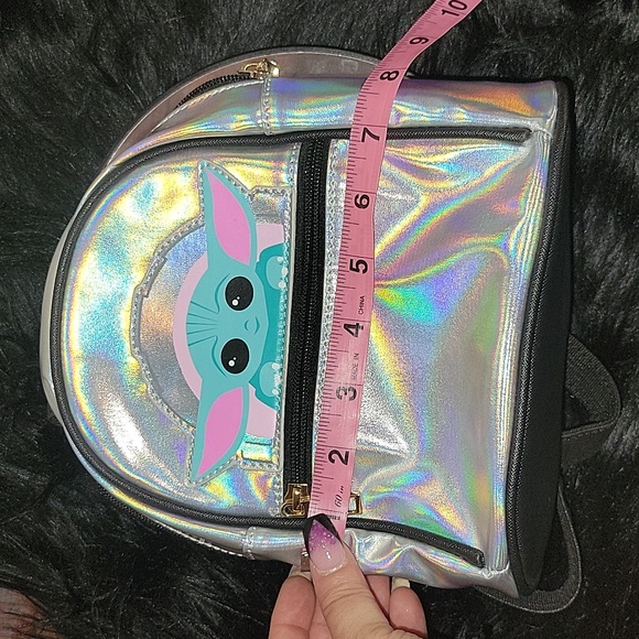 Grogu "Baby Yoda" Mini Backpack - Picture 13 of 14